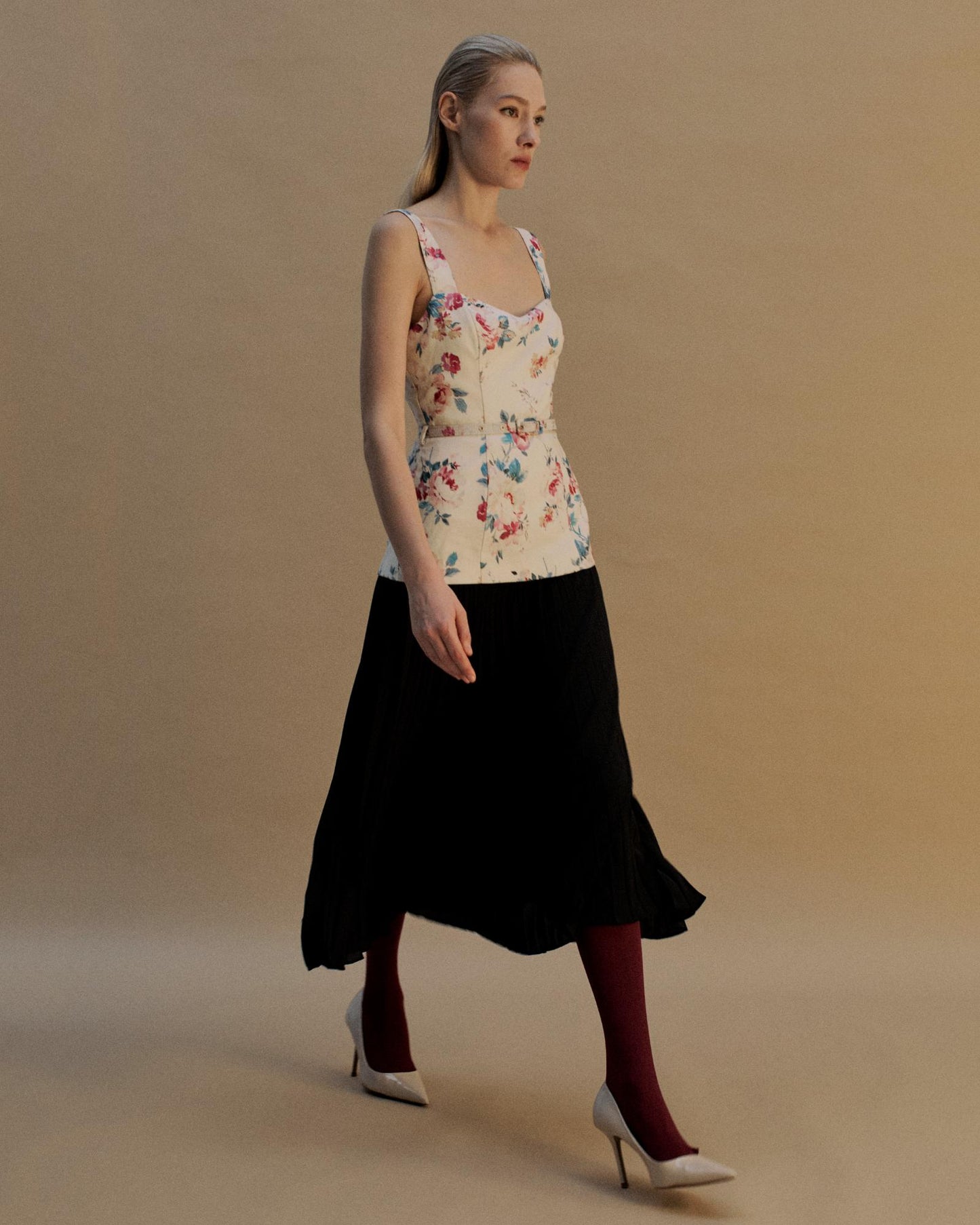 The Trixi Midi Dress in the Floral Nostalgia Print