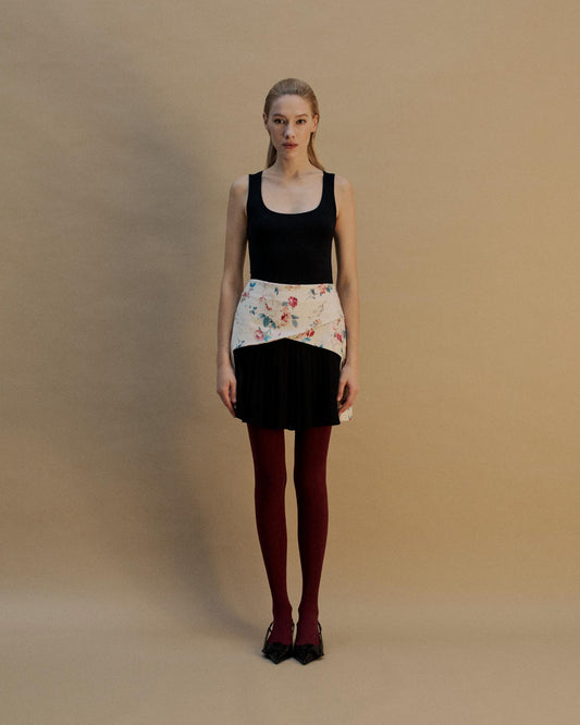 The Belle Mini Skirt in the Floral Nostalgia Print